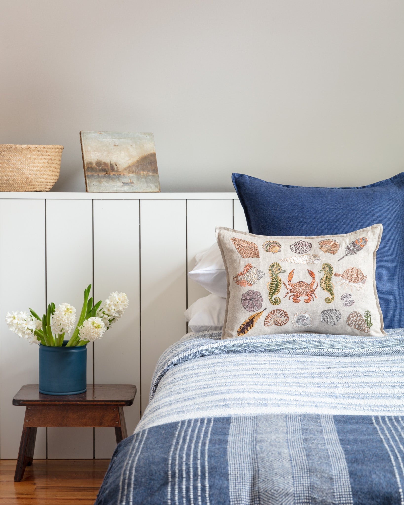 Coastal Bedroom Decor