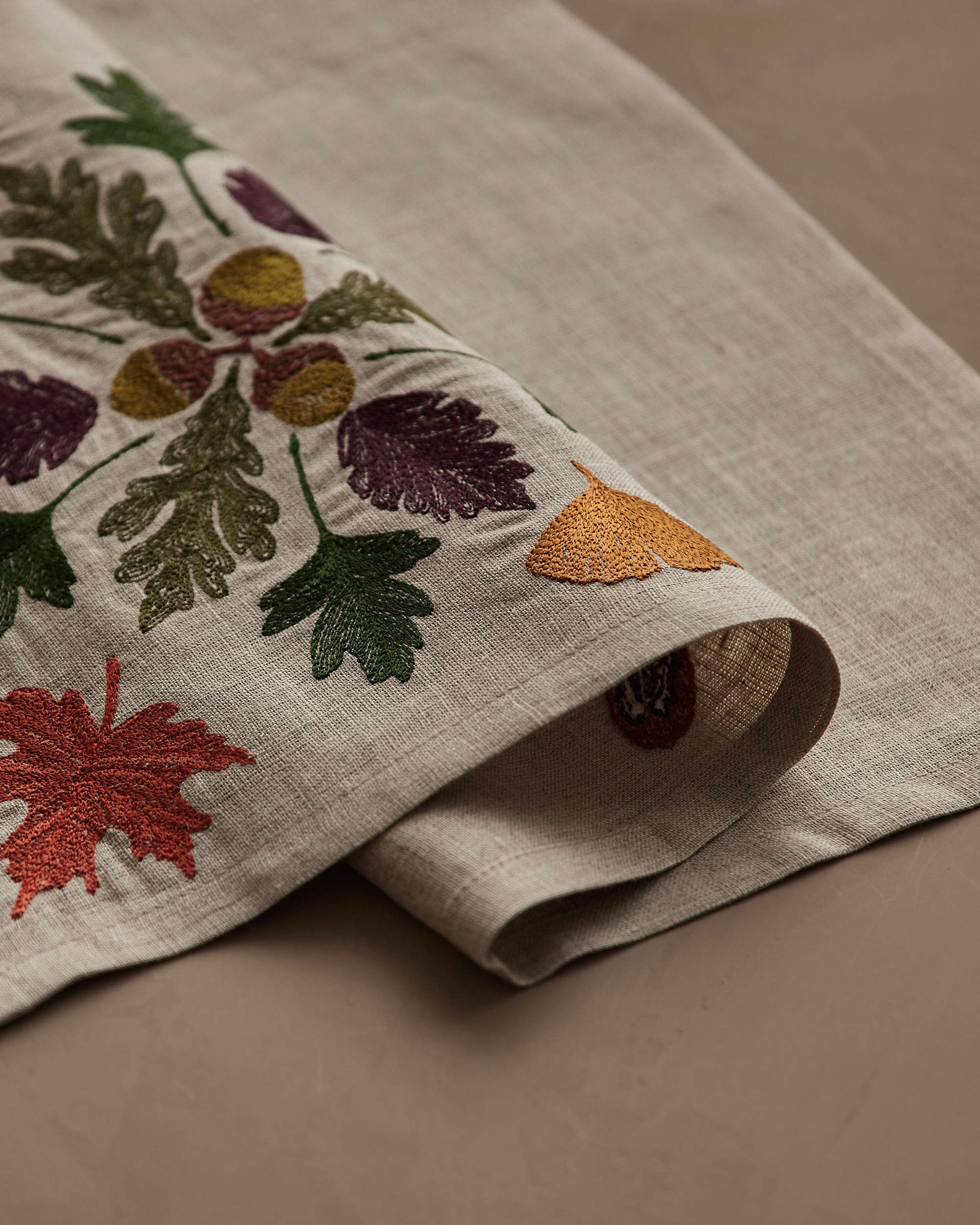 Pressed Leaves Dinner Napkin