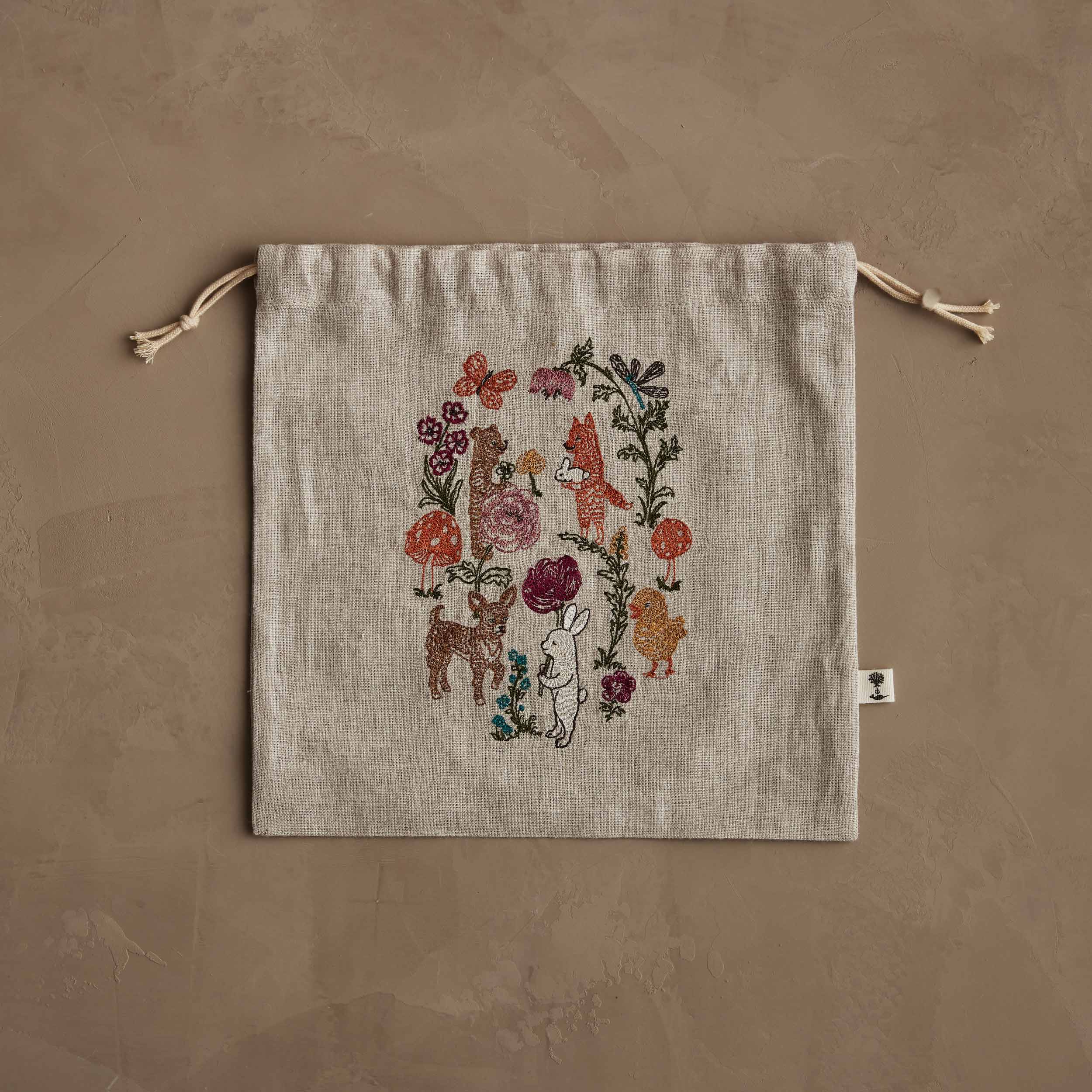 Secret Garden Drawstring Bag