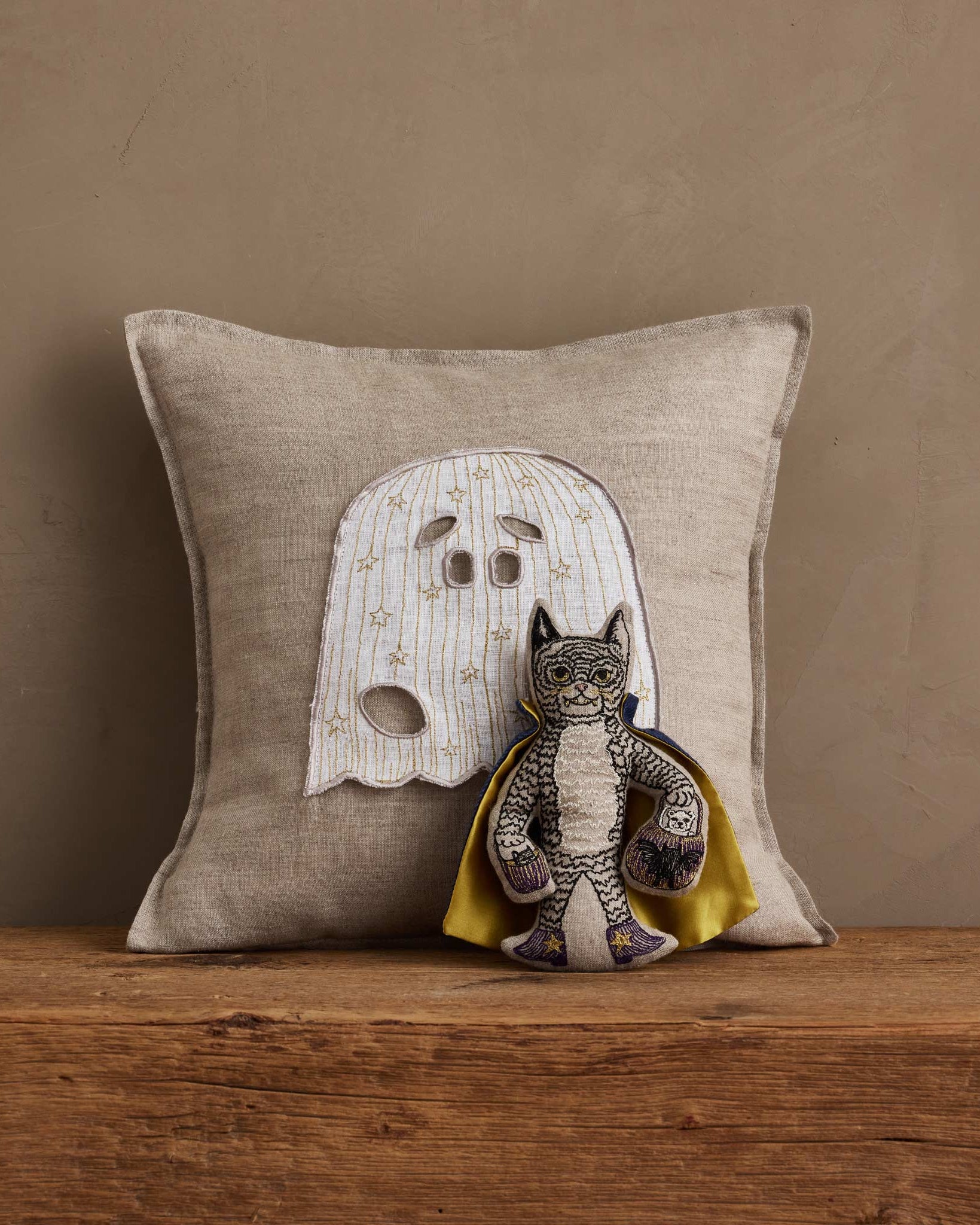 Ghost Kitty Pocket Pillow