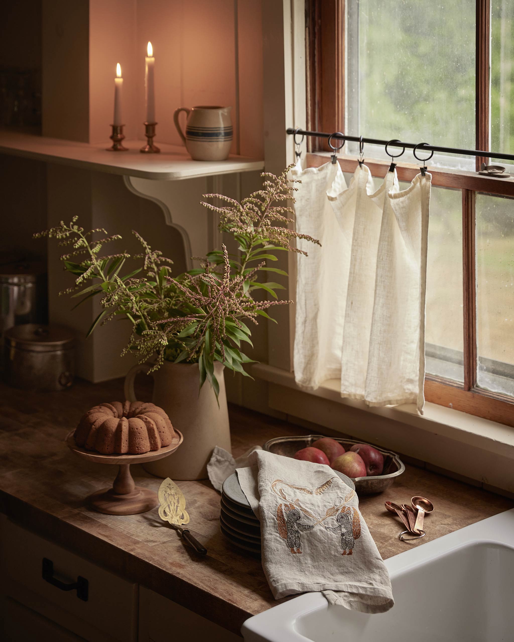 Squirrels with Wheat Tea Towel