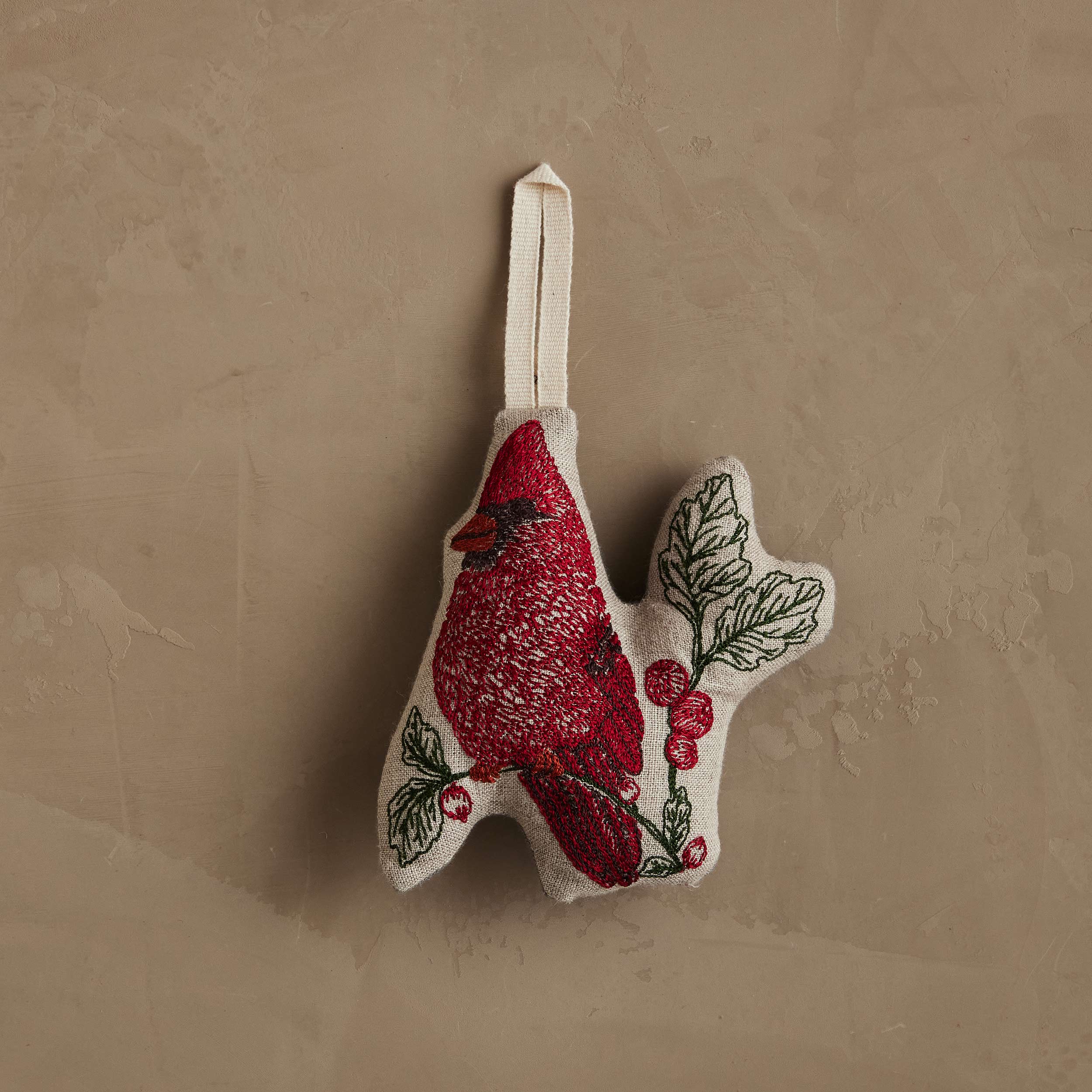 Coral&Tusk ナプキン&オーナメント ￼クリスマス Red Cardinal Ornament | Coral & Tusk
