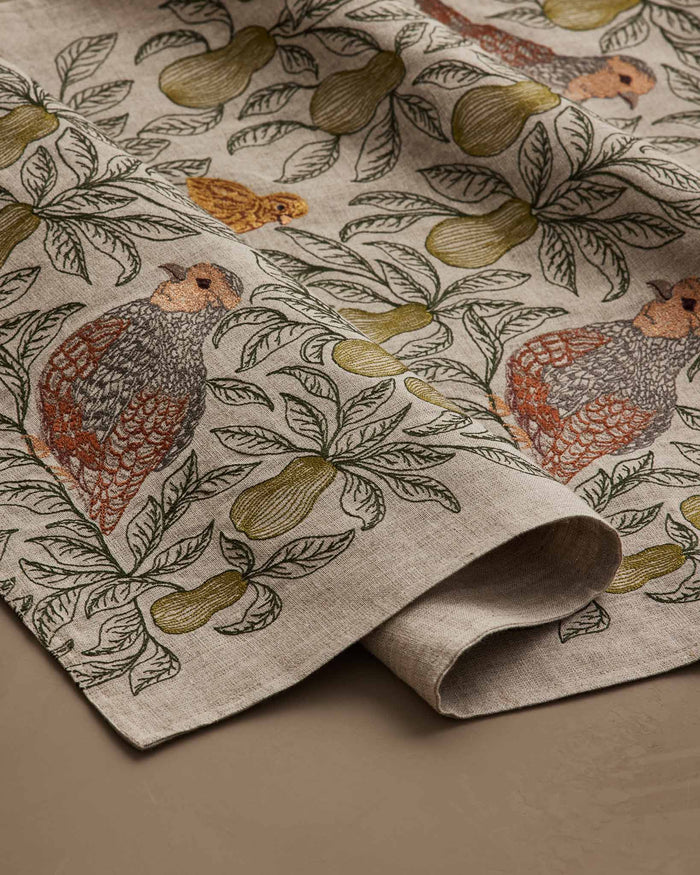 Partridge in a Pear Tree Table Runner