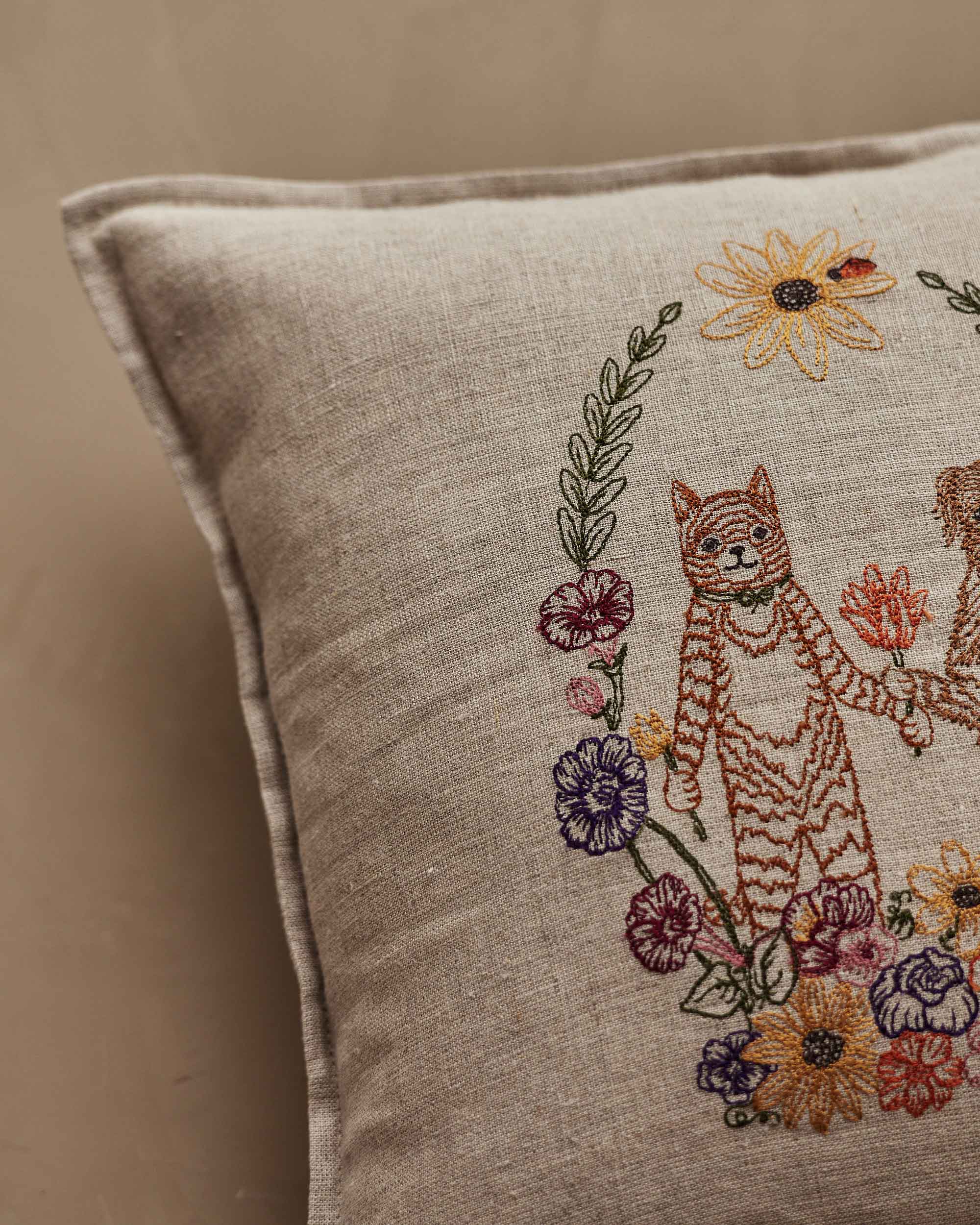 Cat and Dog Friends Garland Pillow
