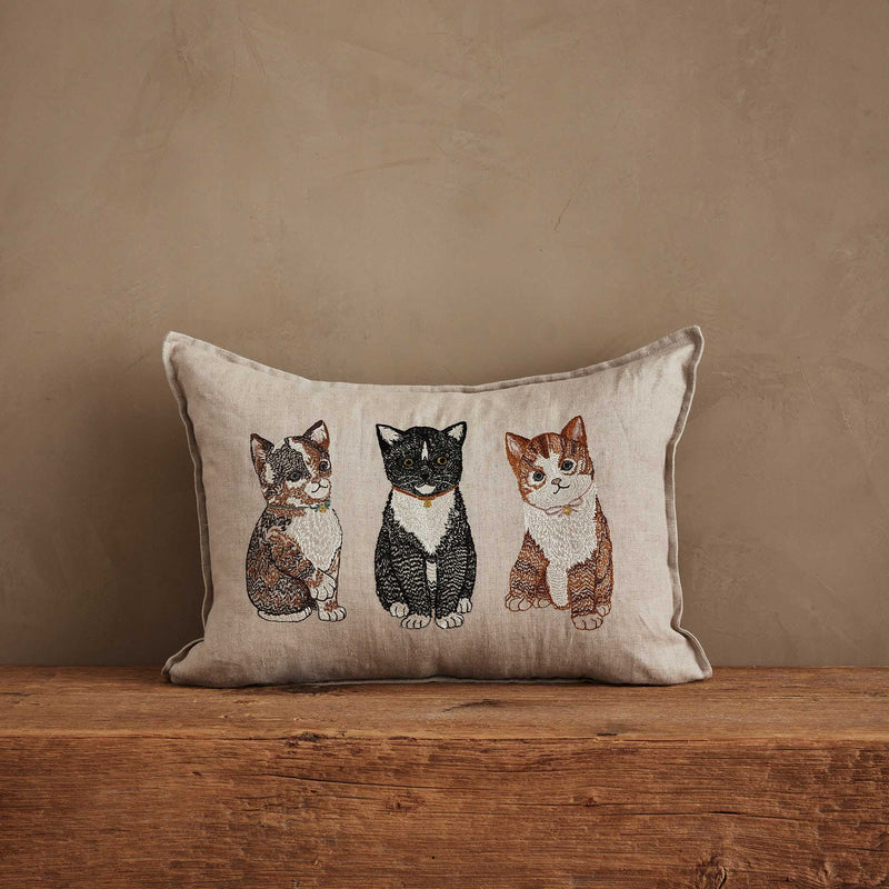 【新品】CORAL & TUSK クッションカバー Cute kittens Cute Kittens Pillow | Coral & Tusk