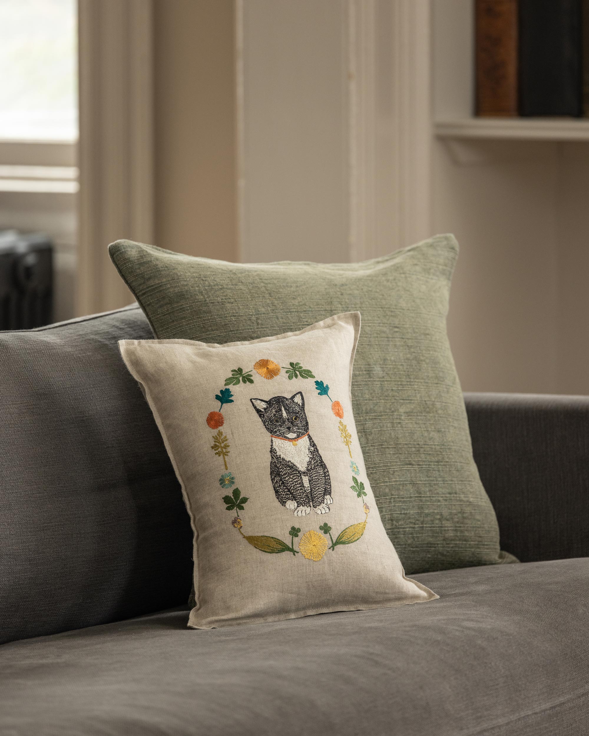 Kitten Cameo Pillow