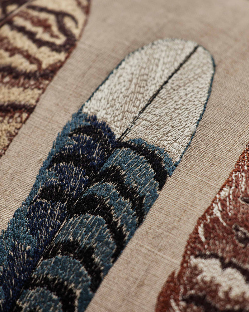 Medium Feathers Pillow