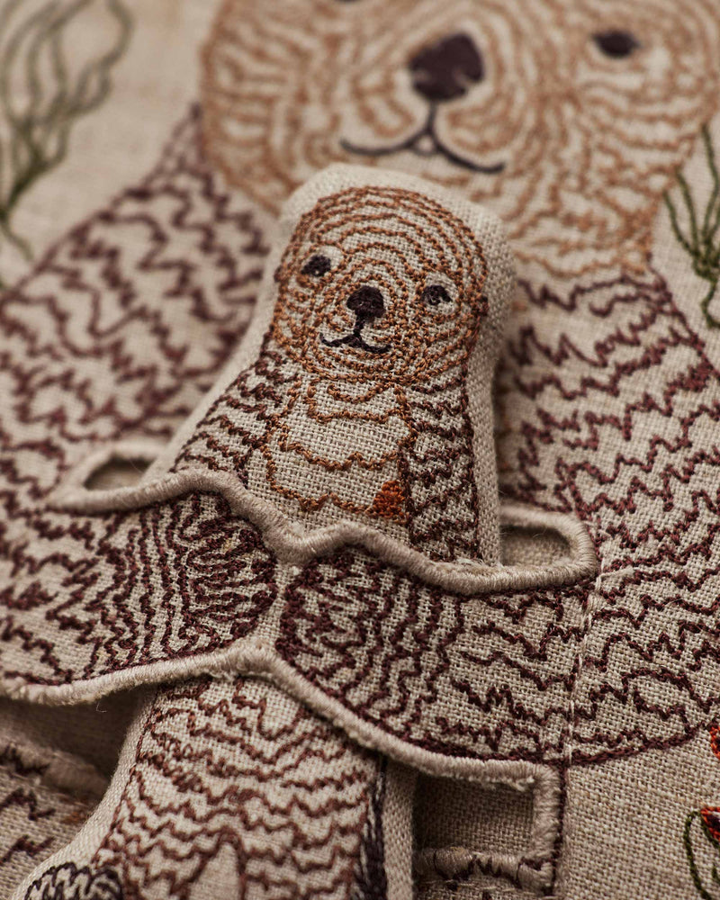 Otter Mama Pocket Pillow