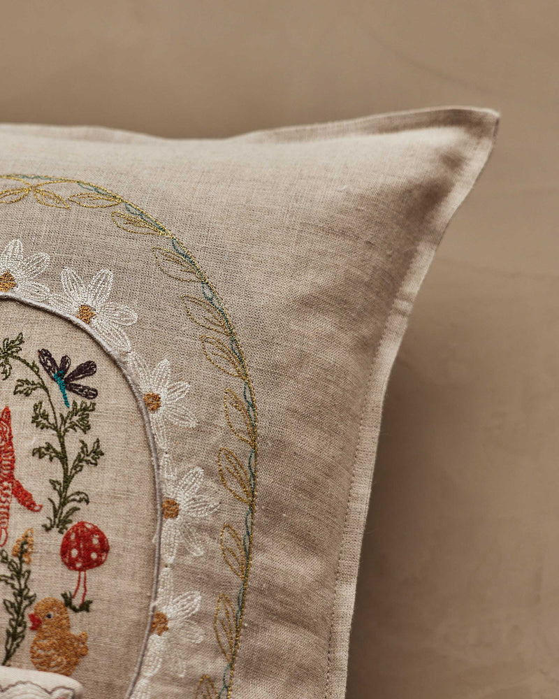 Sugar Egg Pocket Pillow