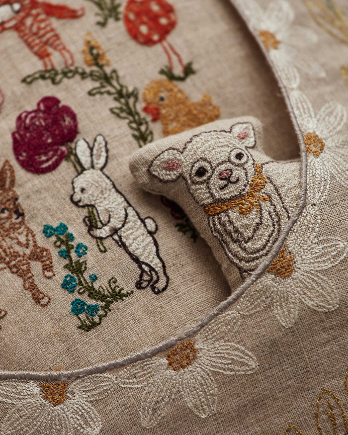 Sugar Egg Pocket Pillow