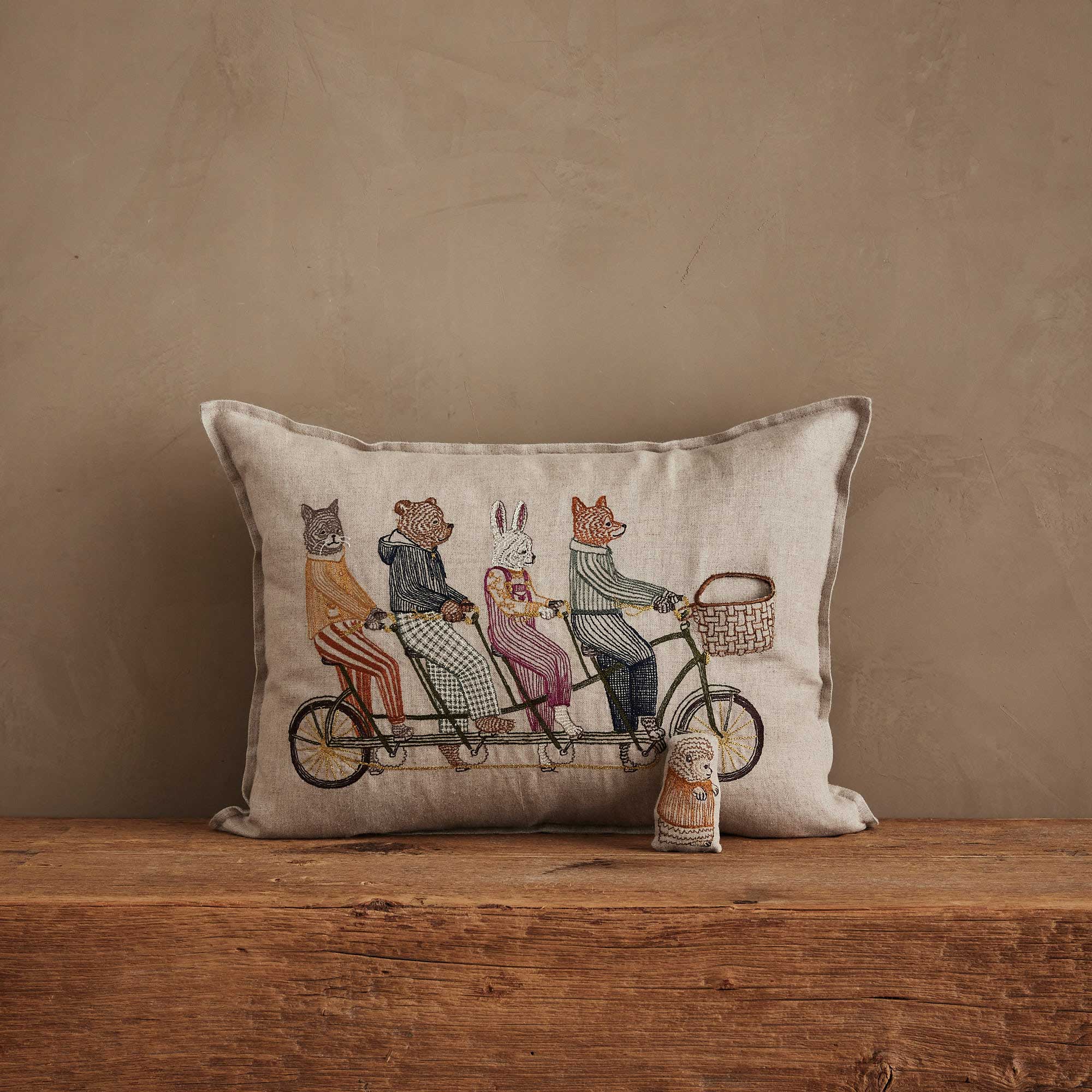 Tandem Bike Pocket Pillow