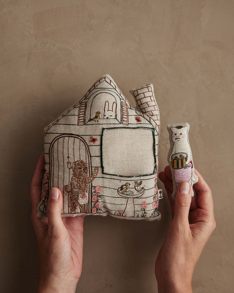 Coral & Tusk x Nekomura san Pocket House