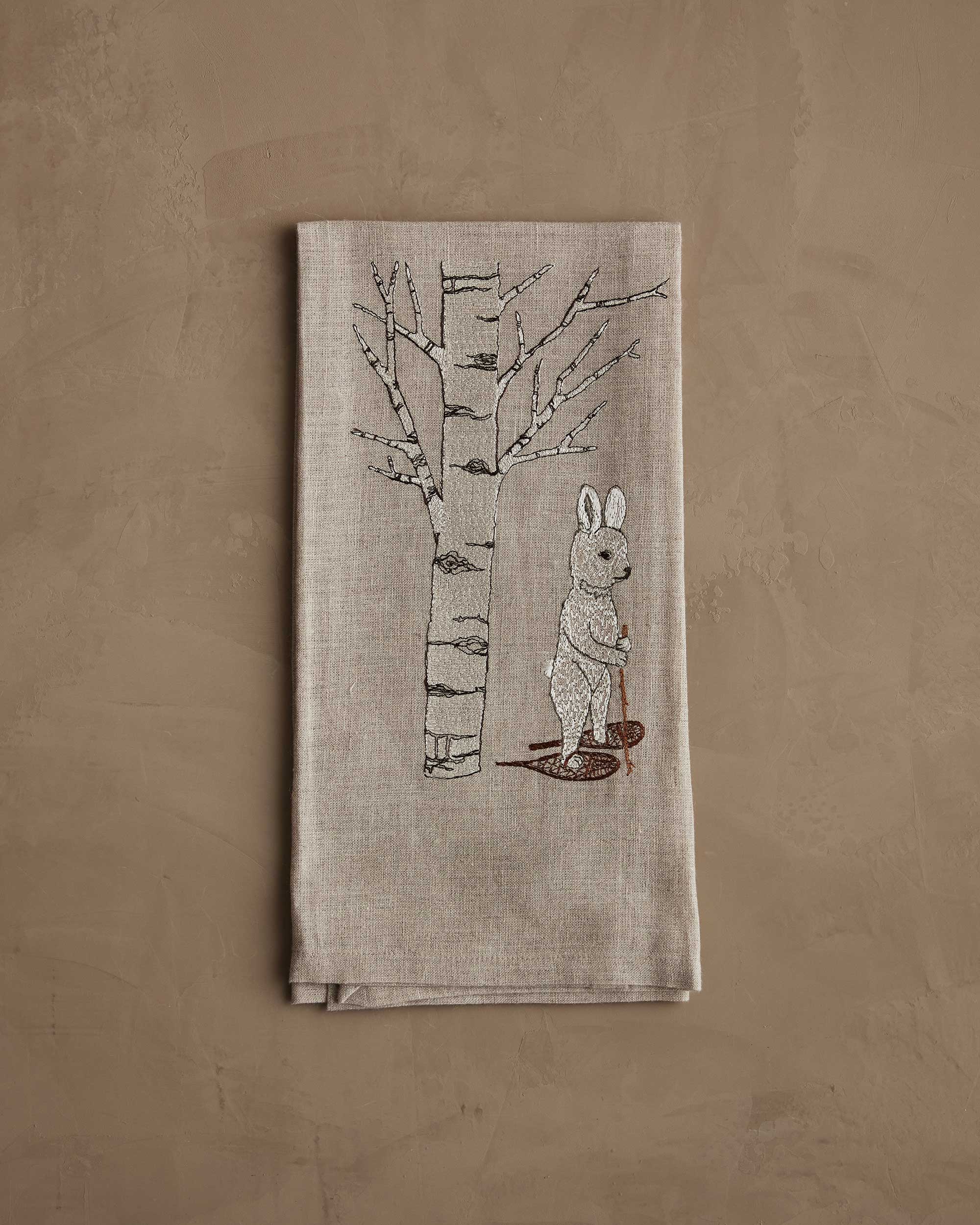 CORAL&TUSK　　 ティータオル Snowshoe Hare Tea Towel | Coral & Tusk