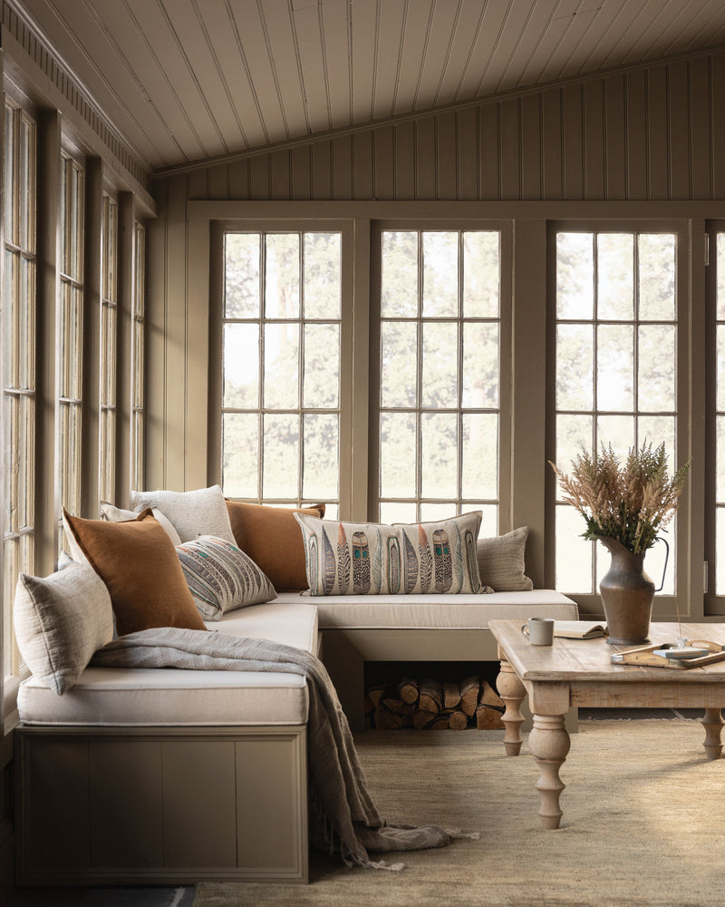 Large Feathers Lumbar