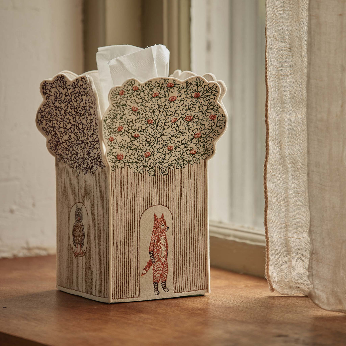 Treehouse Tissue Box Cover