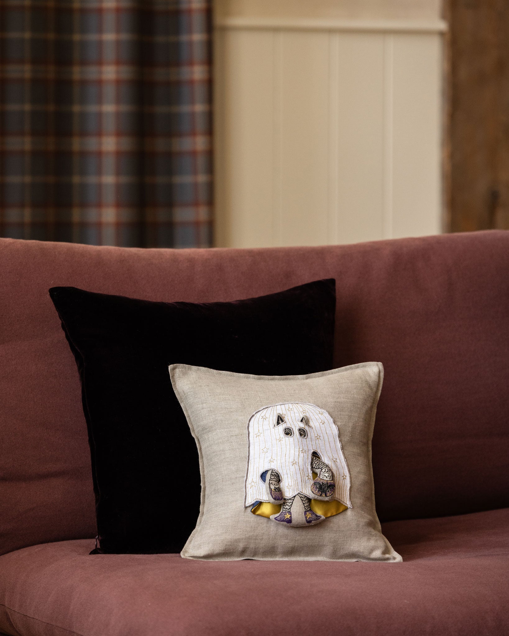 Ghost Kitty Pocket Pillow