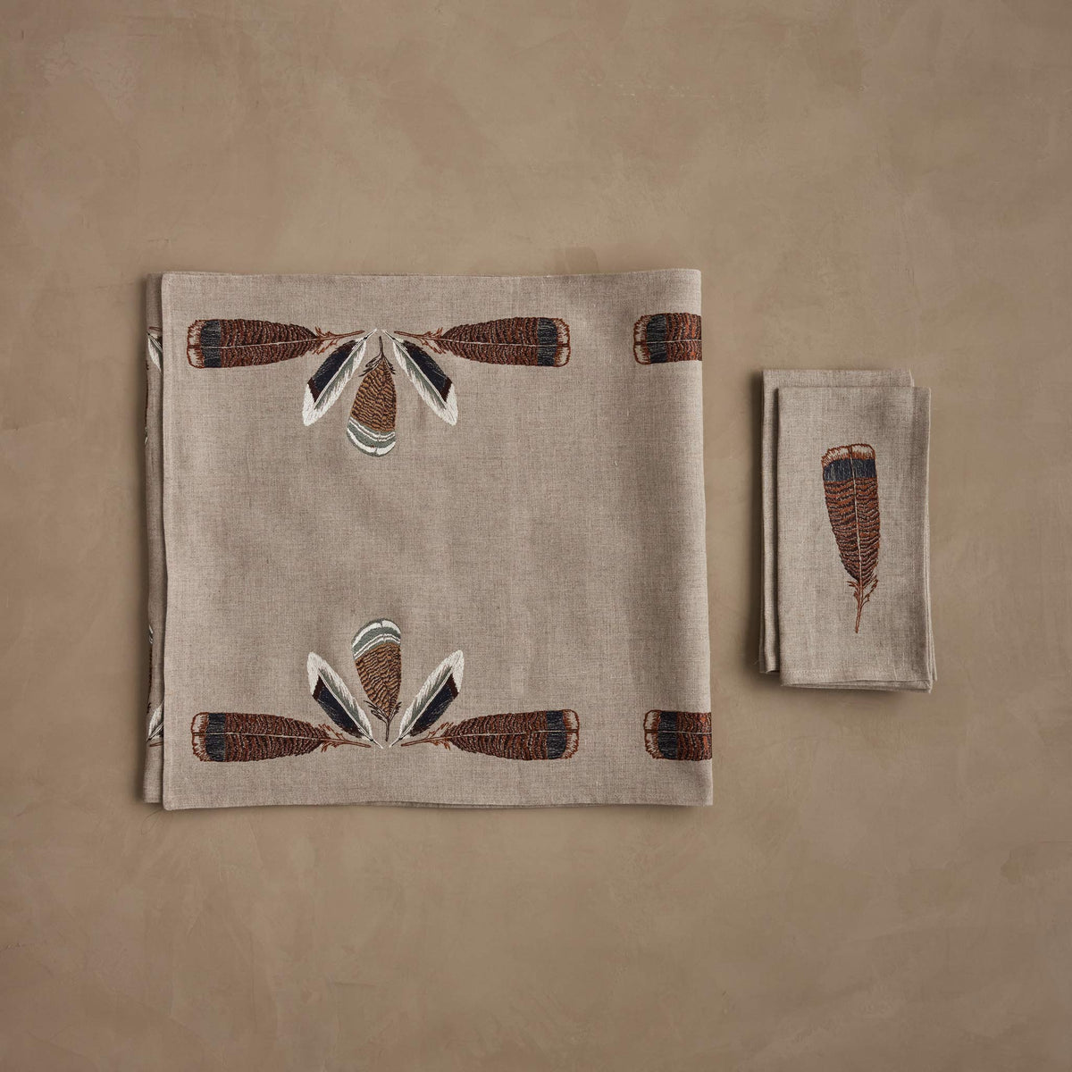 Turkey Feather Table Linens Set