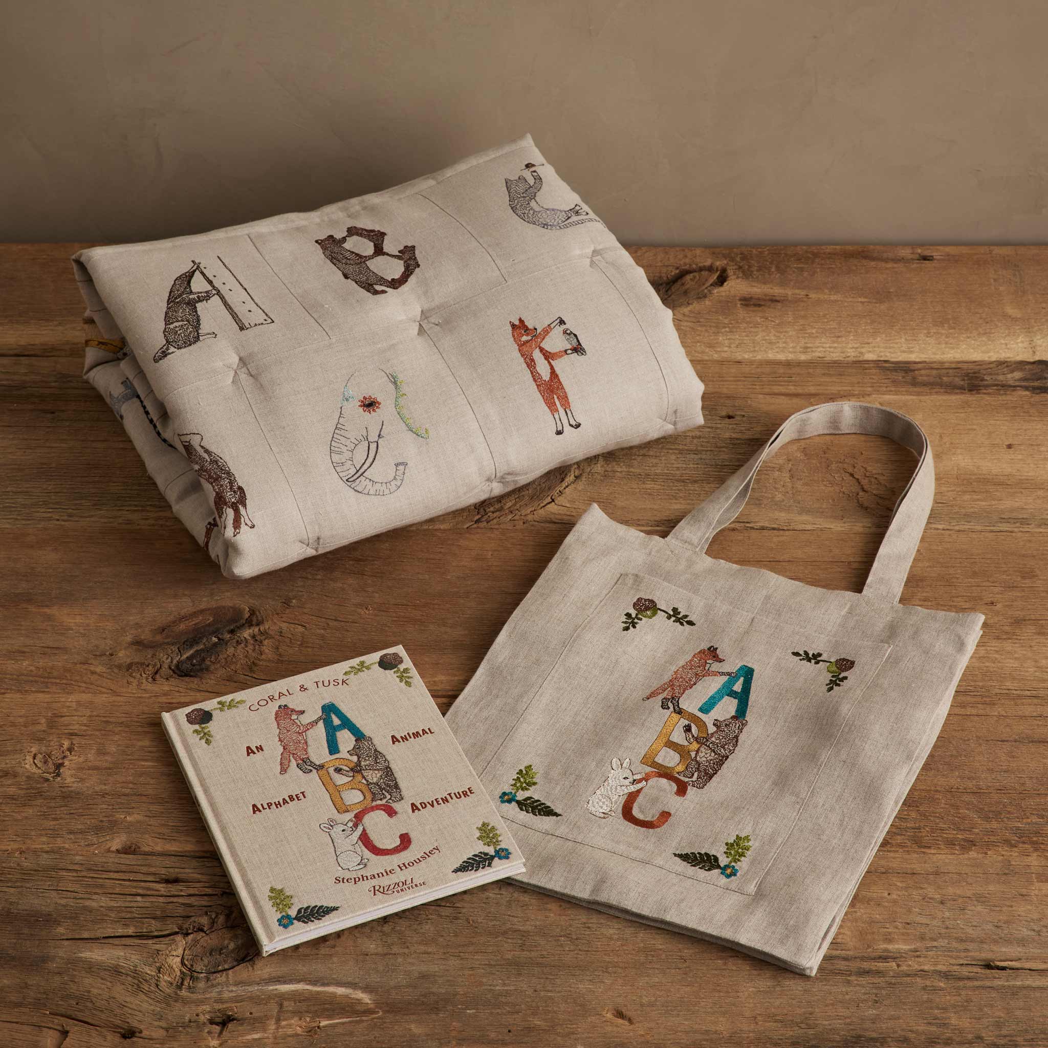 ABC Quilt Gift Set ウェブサイト限定アイテム – Coral & Tusk