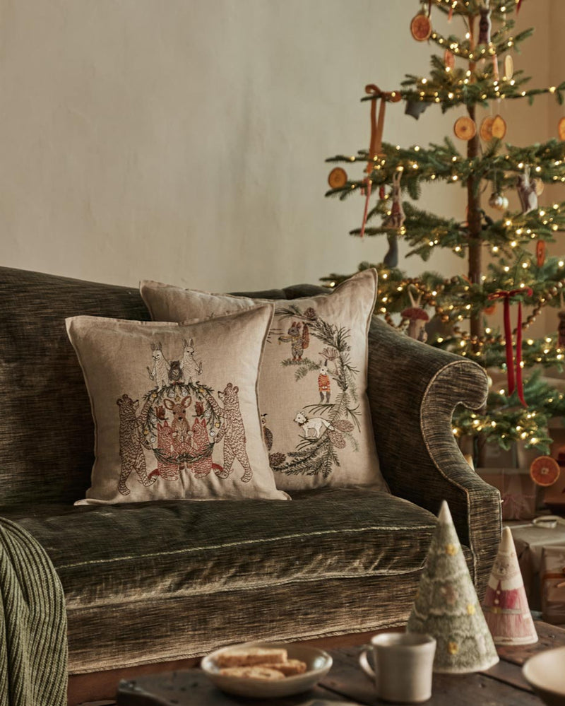 Ring Around Christmas Tree