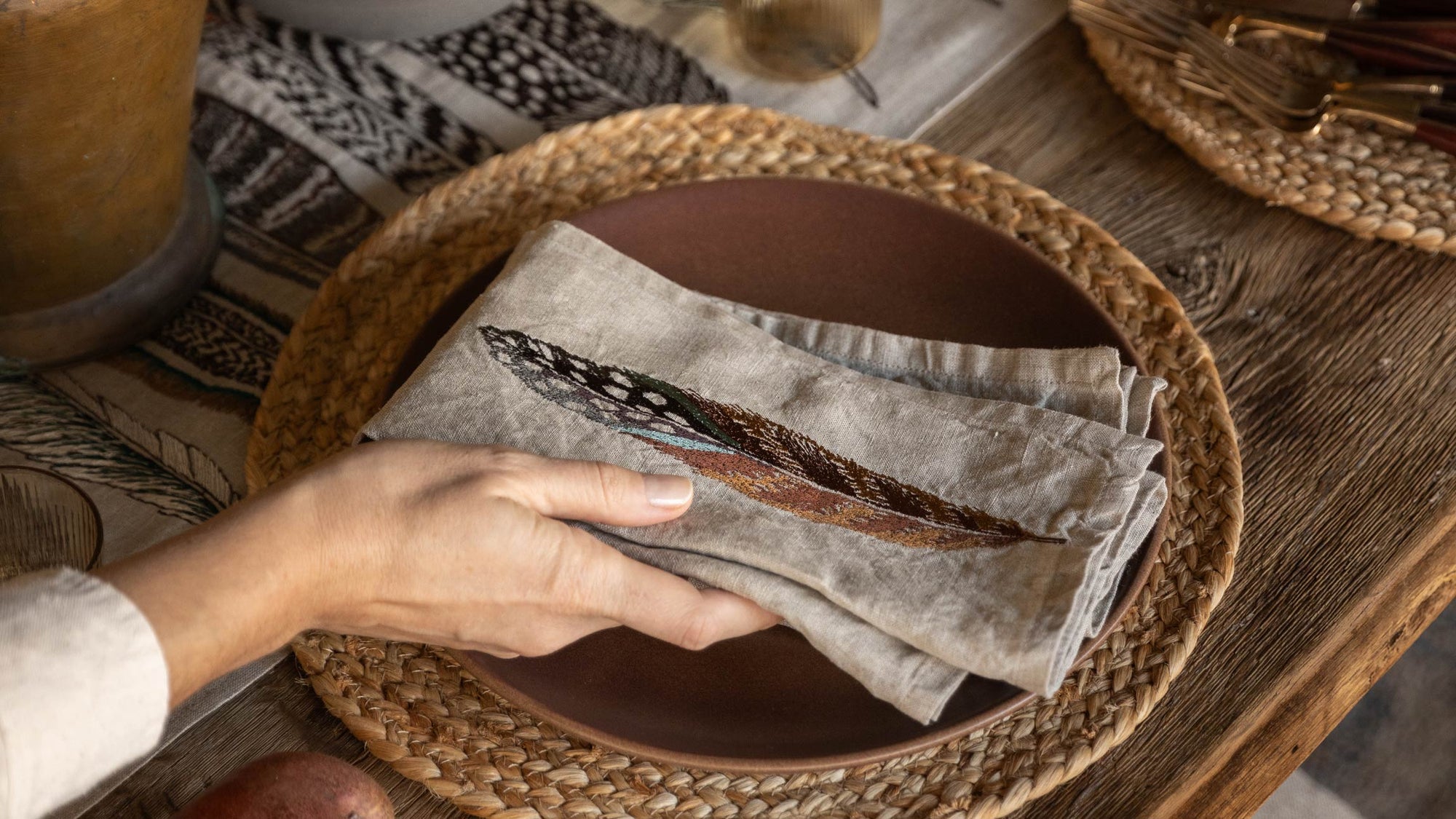 Feathers Dinner Napkin Set of 4