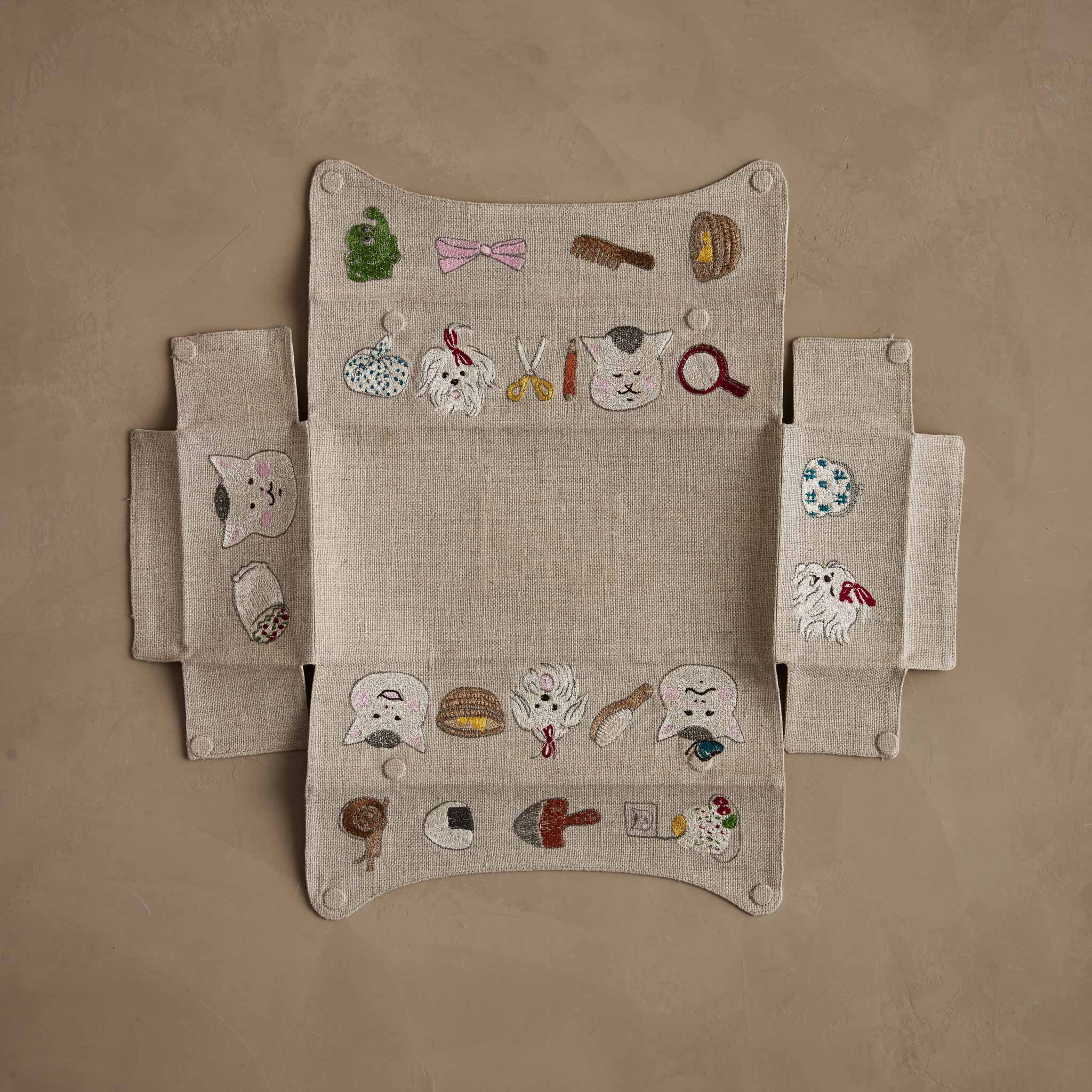 CORAL & TUSK ティシュボックス　カバー Coral & Tusk x Nekomura san Favorites Tissue Box Cover | Coral & Tusk