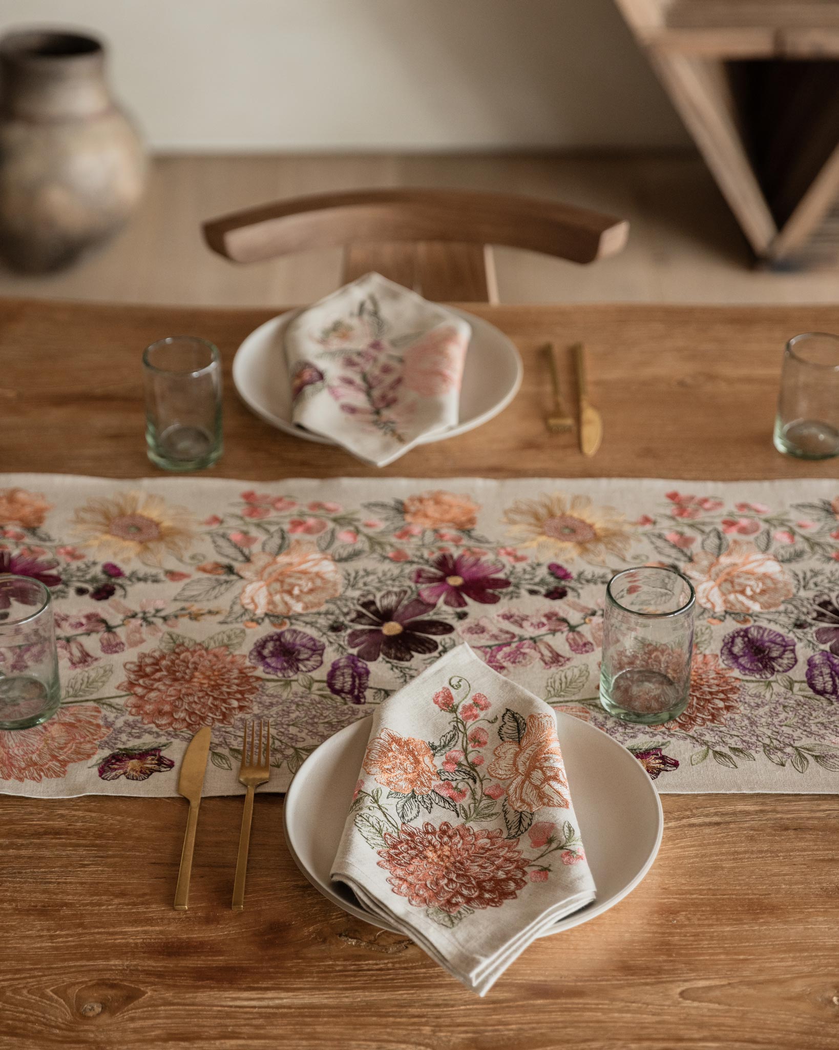 Paradise Garden Table Runner