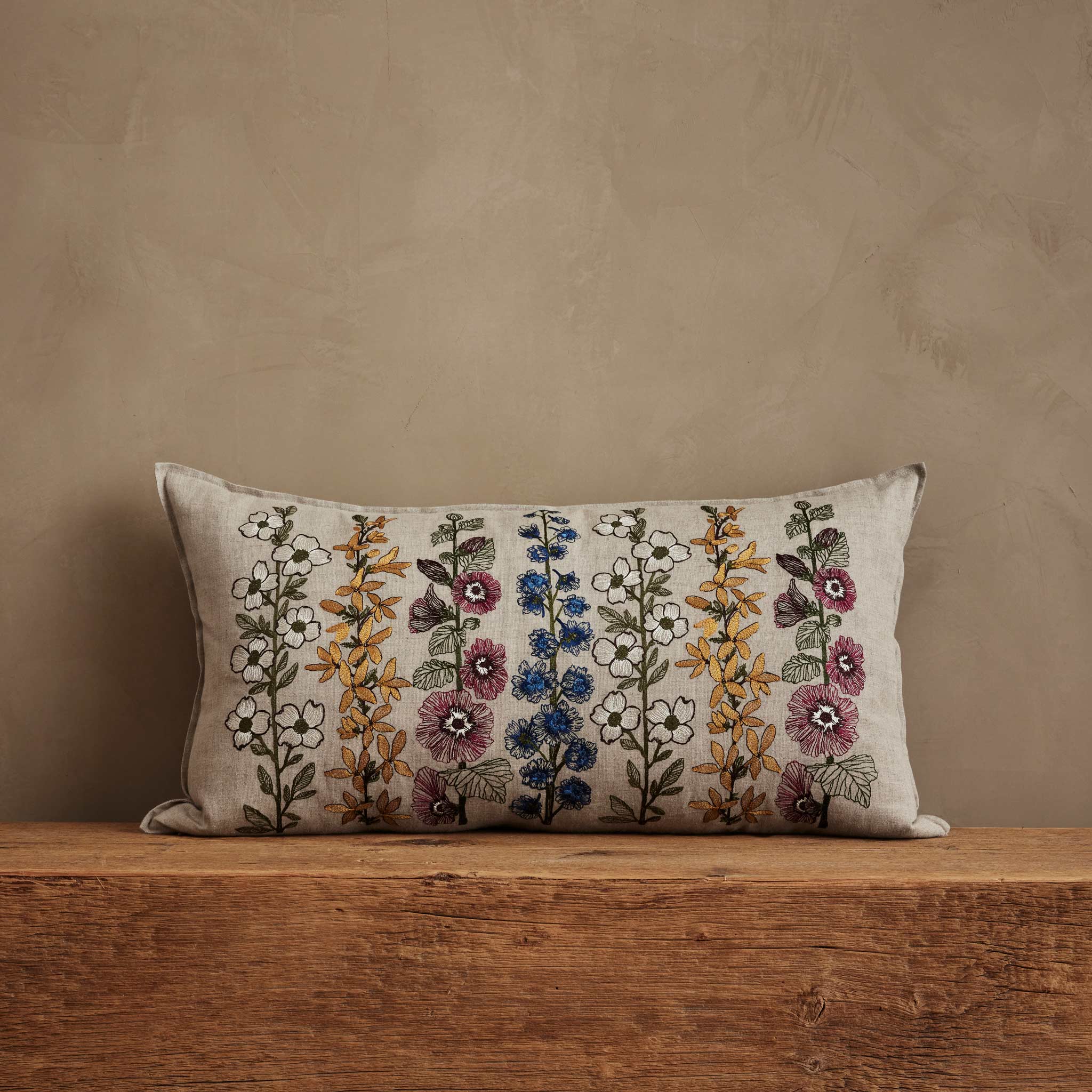 【Coral&Tusk】クッションカバー　spring babies 30×40 Baby Bunny Pocket Pillow | Coral & Tusk