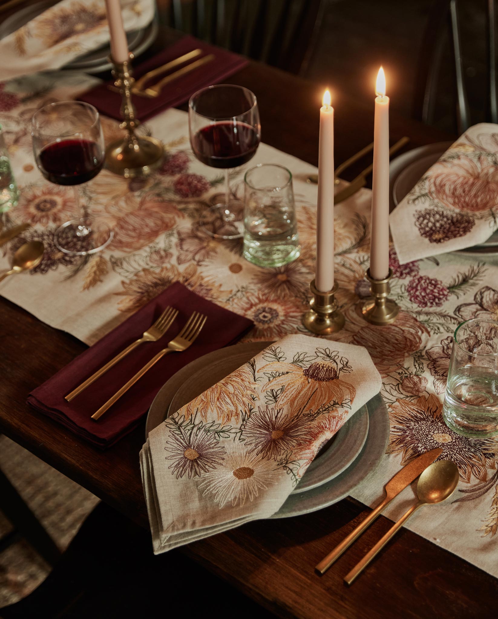 Autumn Blossoms Dinner Napkin | Coral & Tusk