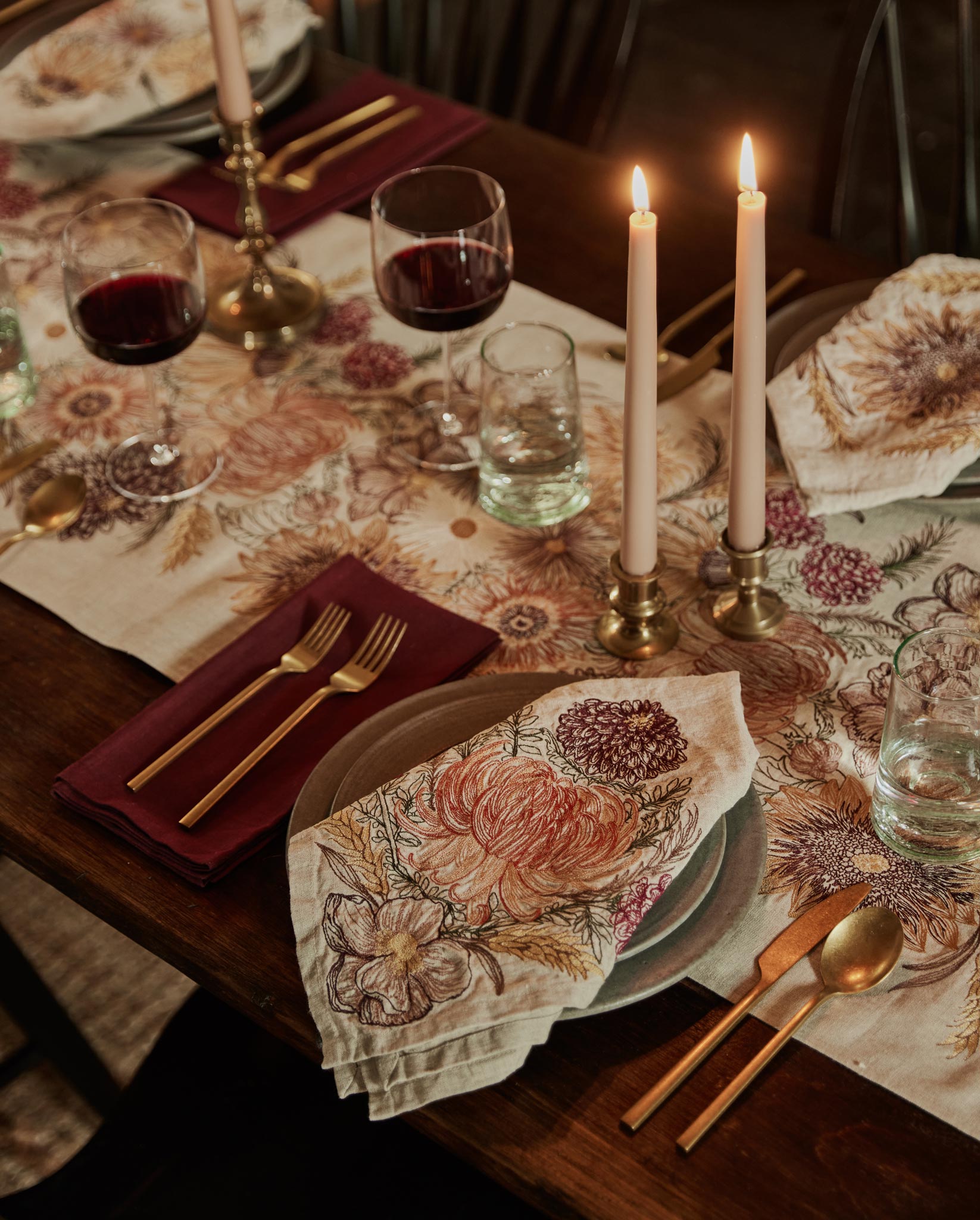 Autumn Mums Dinner Napkin - Thumbnail 4
