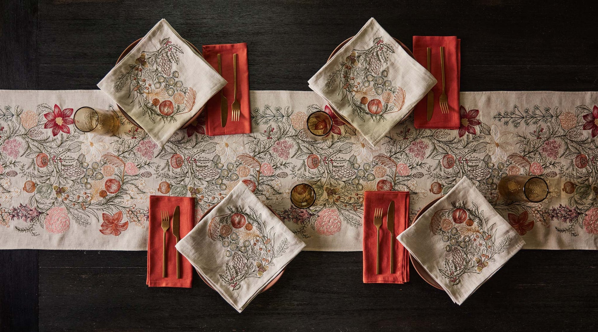 Winter Vine Dinner Napkin