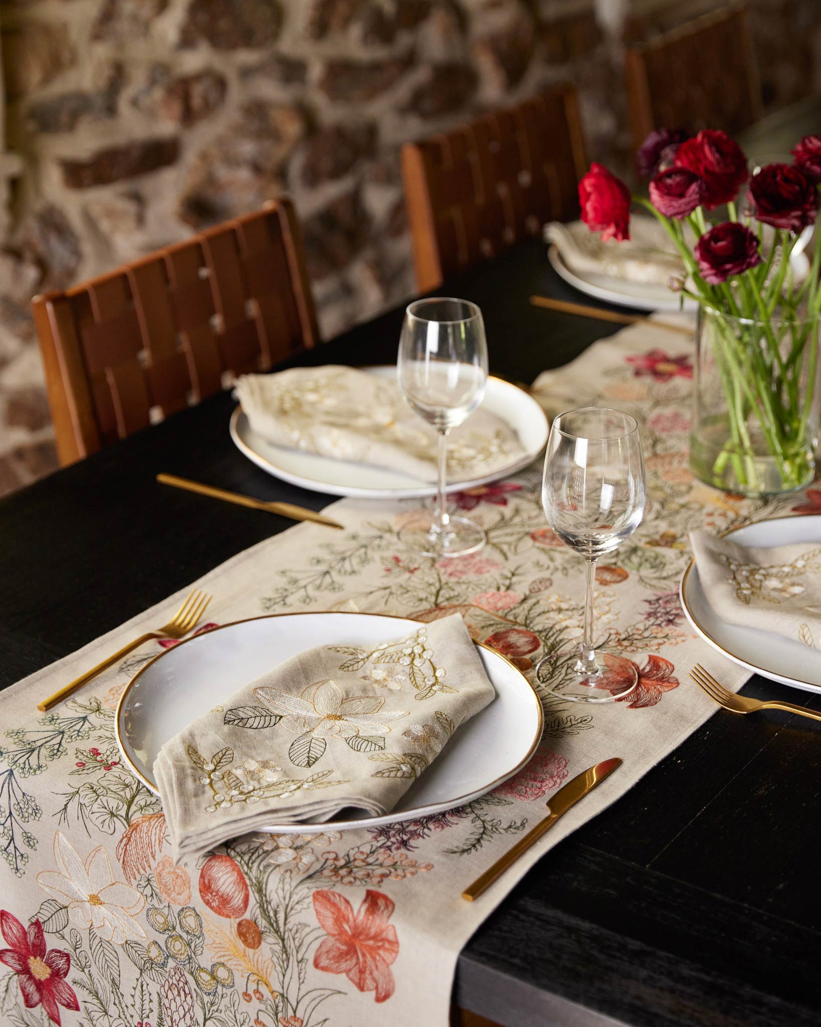 Coral & Tusk Magnolia Dinner Napkin - Thumbnail 4