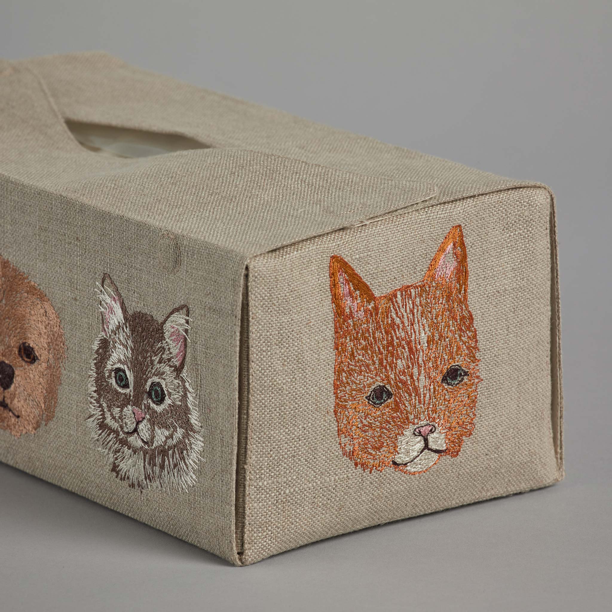 名作 Dogs and Cats Tissue Tusk & Coral | Cover Box ティッシュボックス