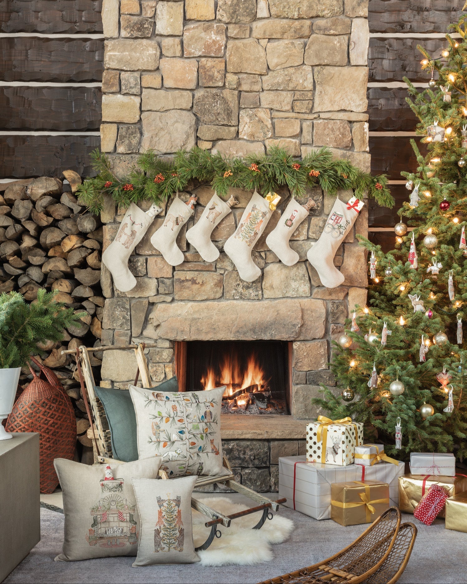 Christmas Tree Trimmers Pillow