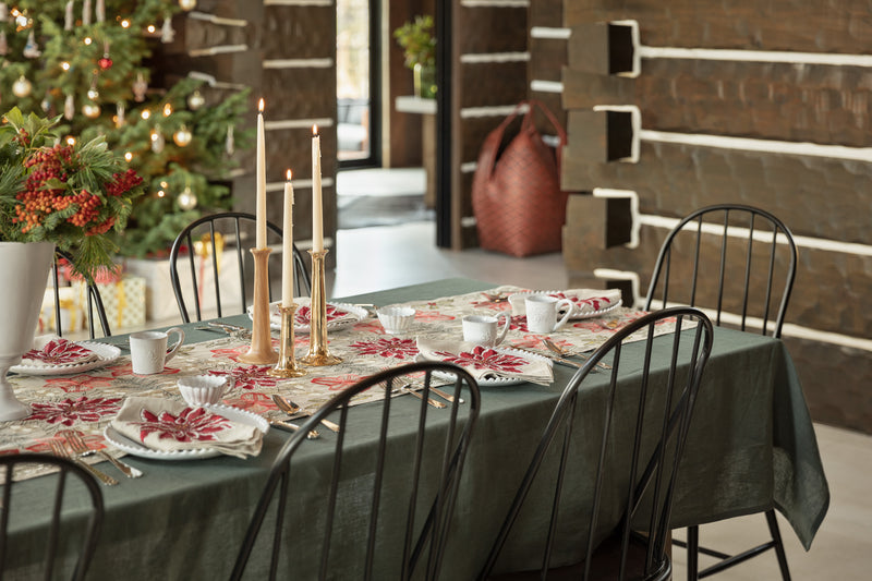 Christmas Flowers Table Runner