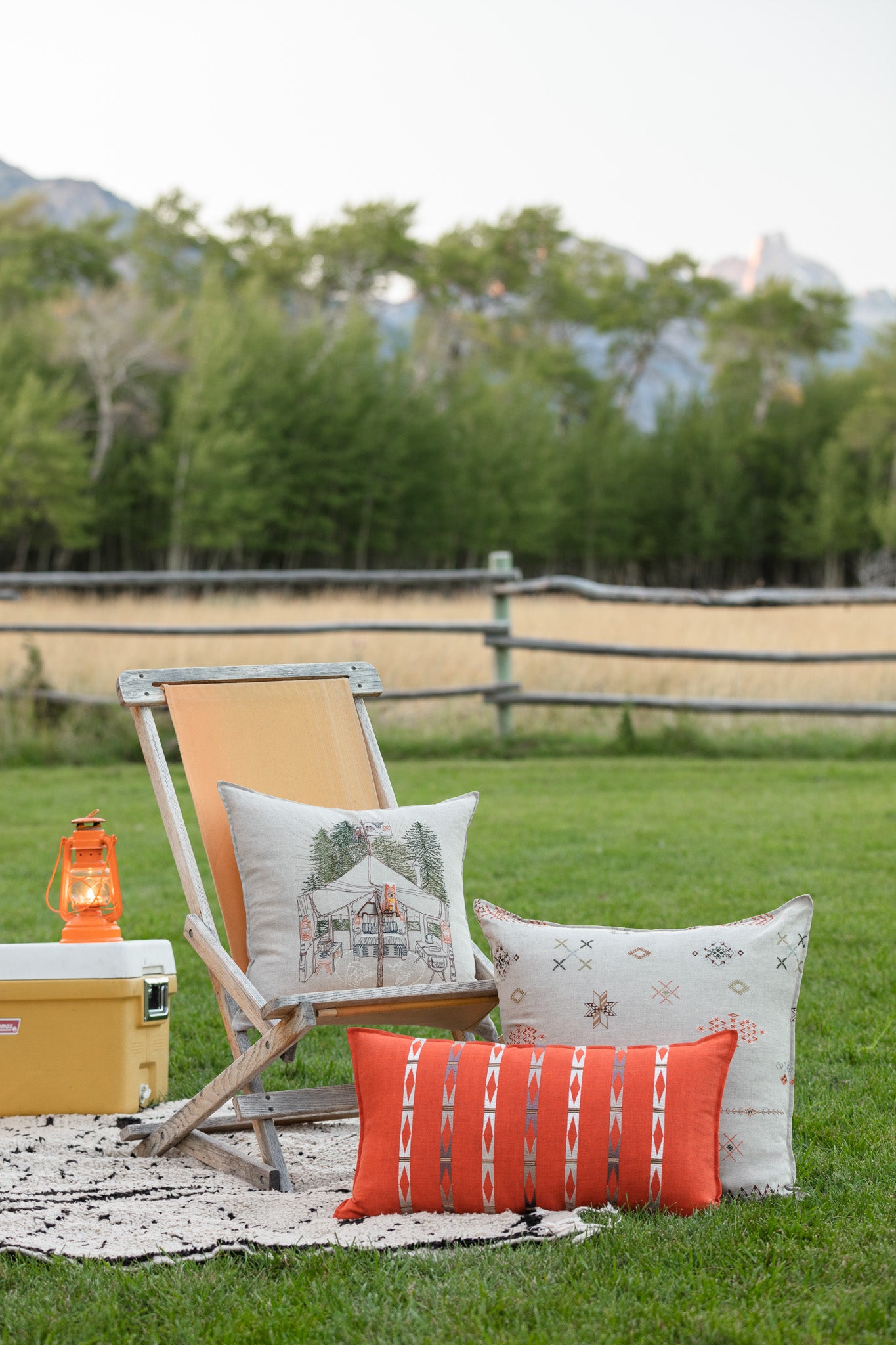 Camper Fox Pocket Pillow Coral Tusk