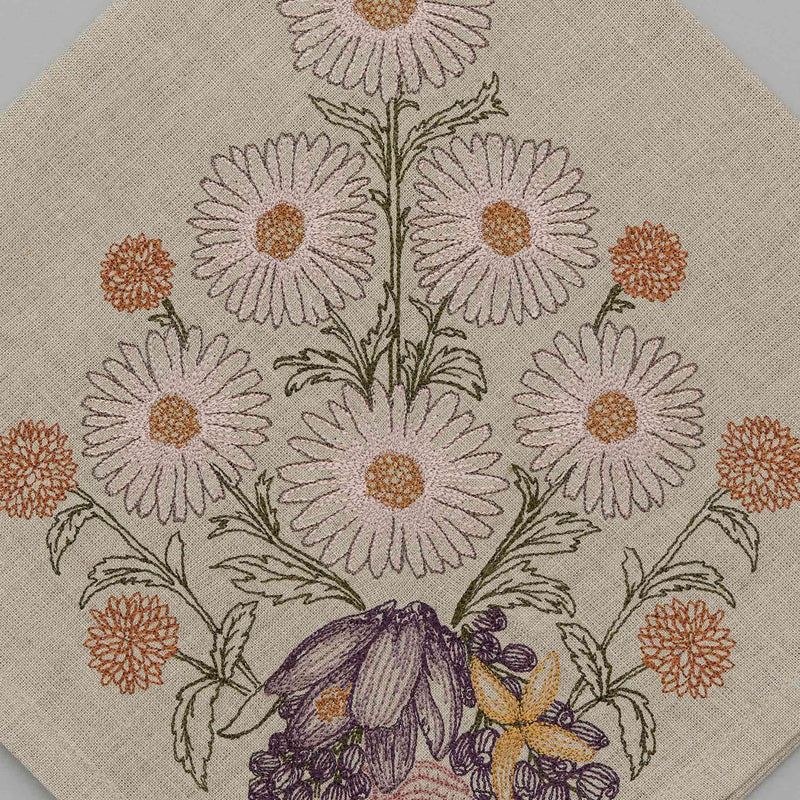 Daisy Bouquet Dinner Napkin