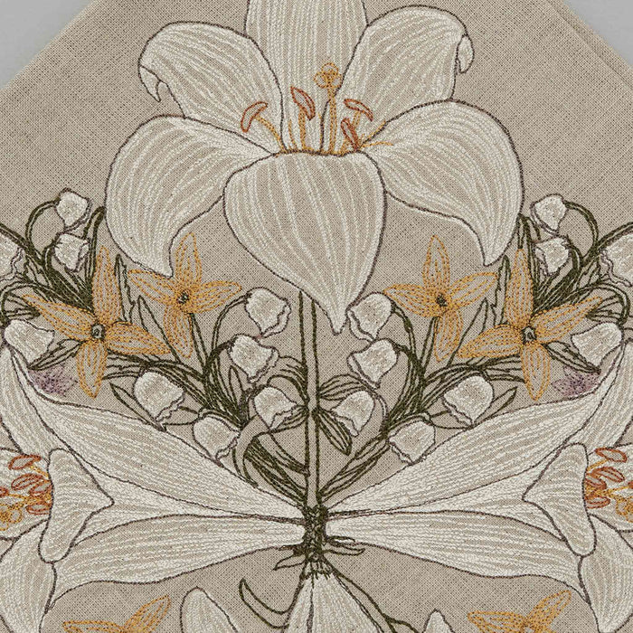Lily Bouquet Dinner Napkin