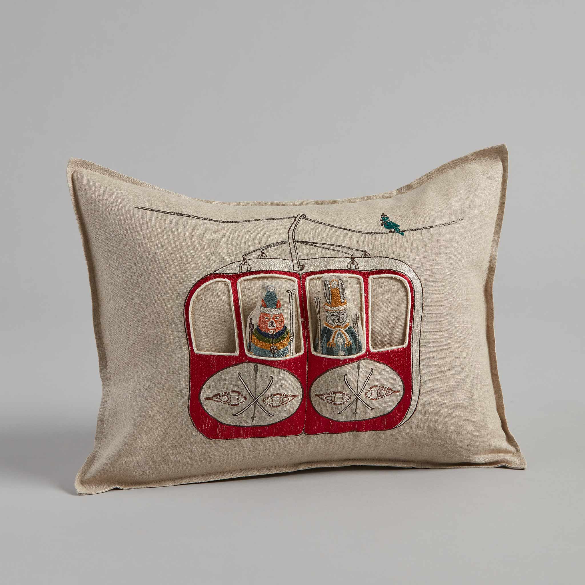 Ski pillow covers top
