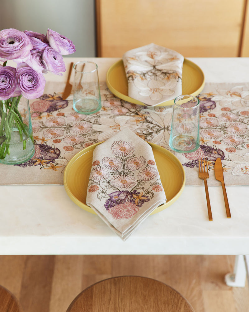 Daisy Bouquet Dinner Napkin
