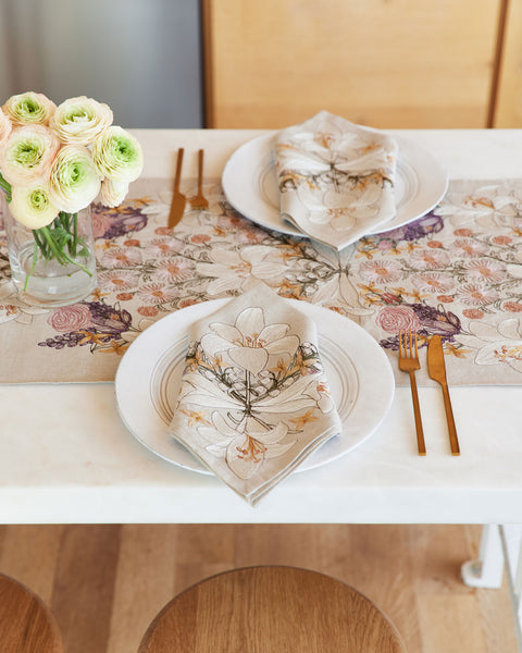 Lily Bouquet Dinner Napkin | Coral & Tusk